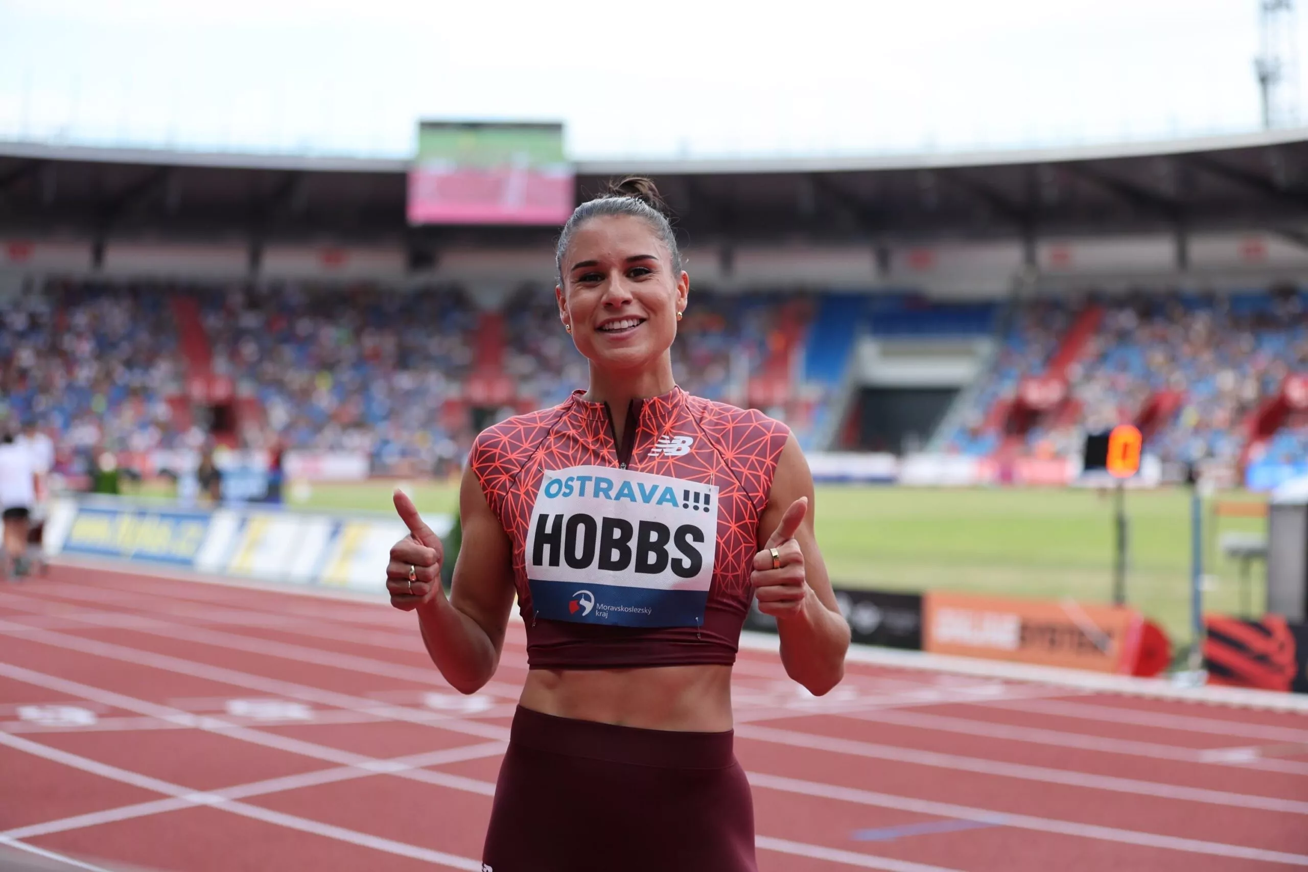 Zoe Hobbs Runs 10.94s NZ 100m Record